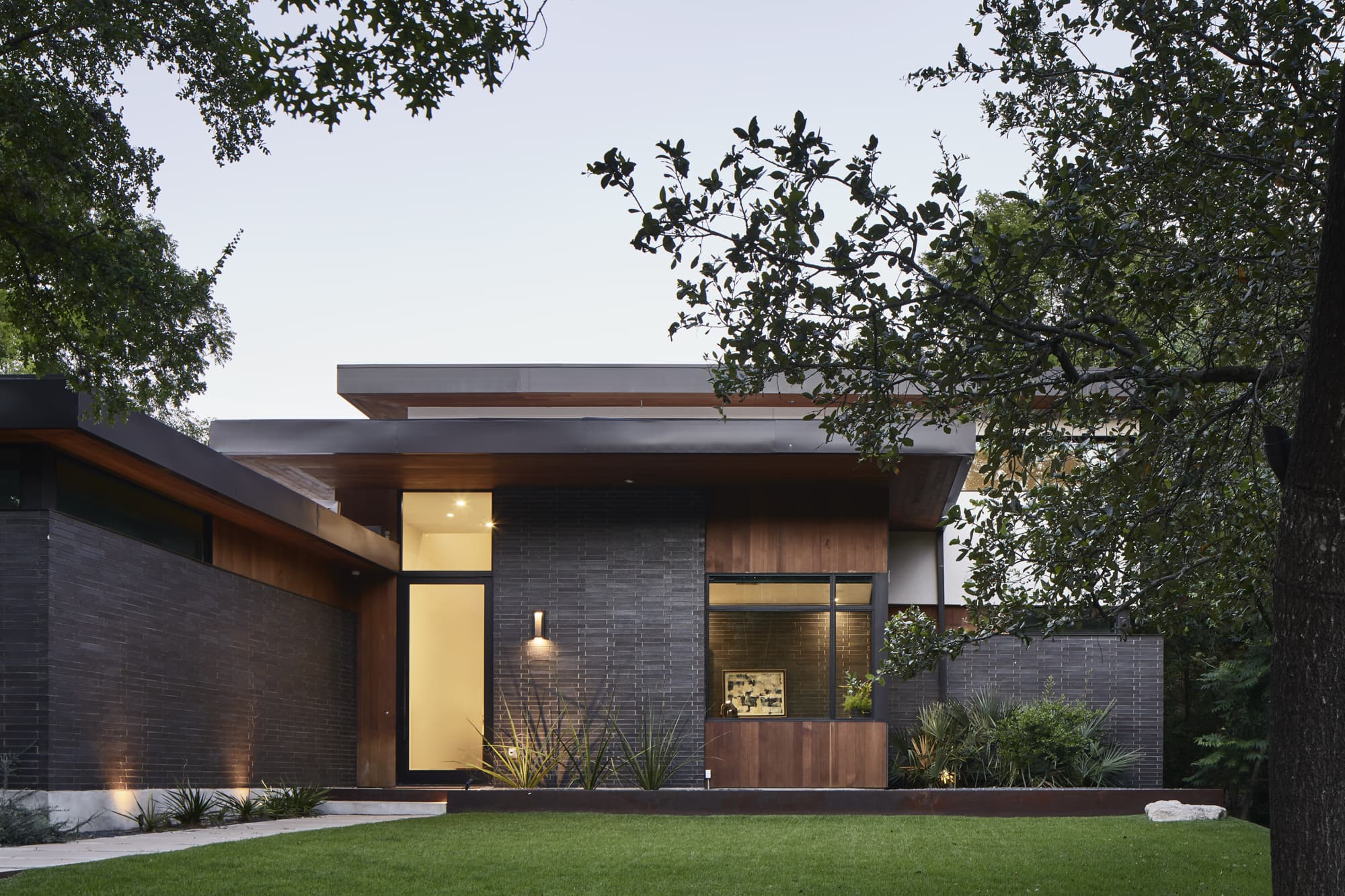 Exterior View of Modern Home in Austin, Texas by Jay Corder Architect