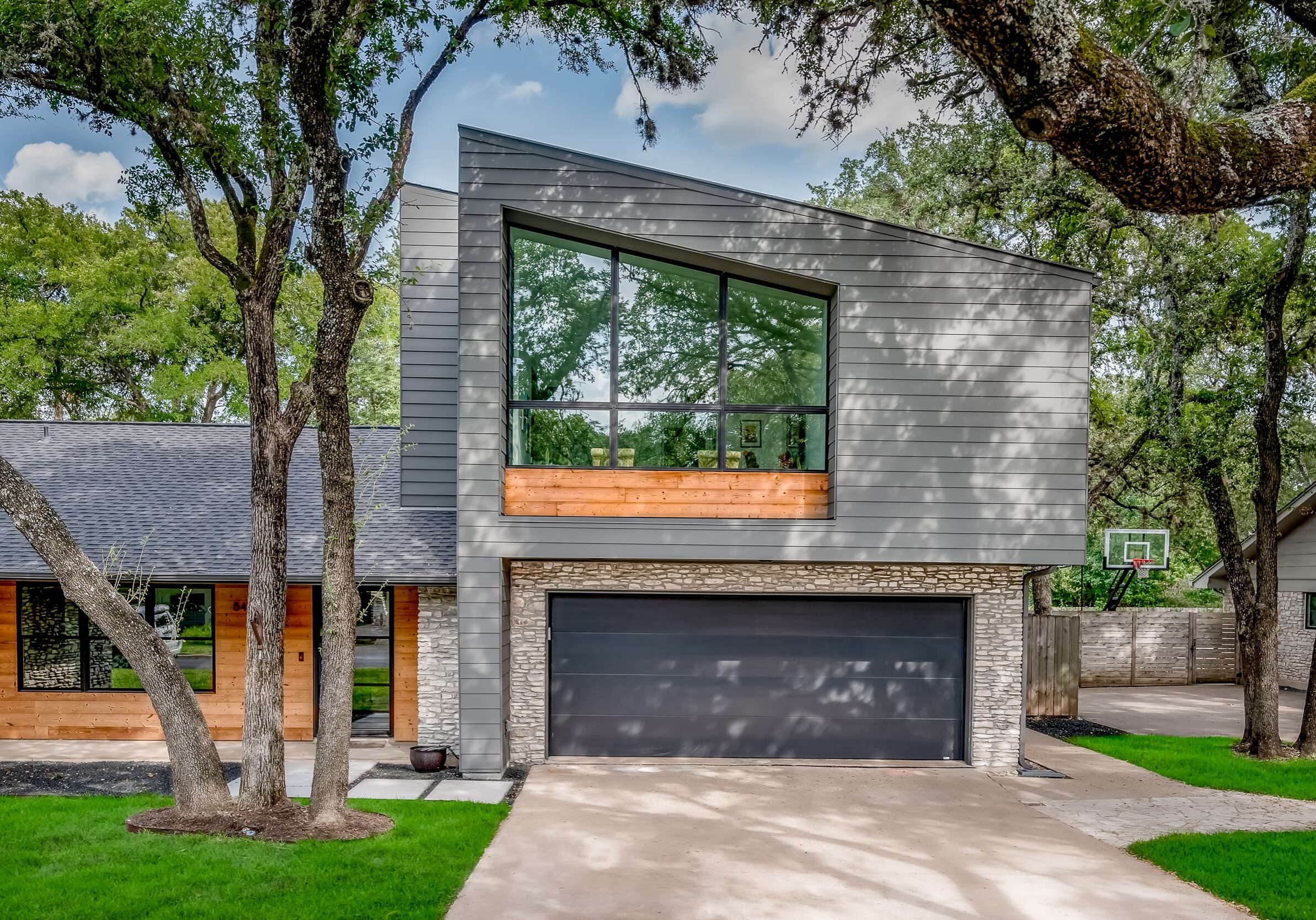 Exterior View of Modern Home by Jay Corder Architect